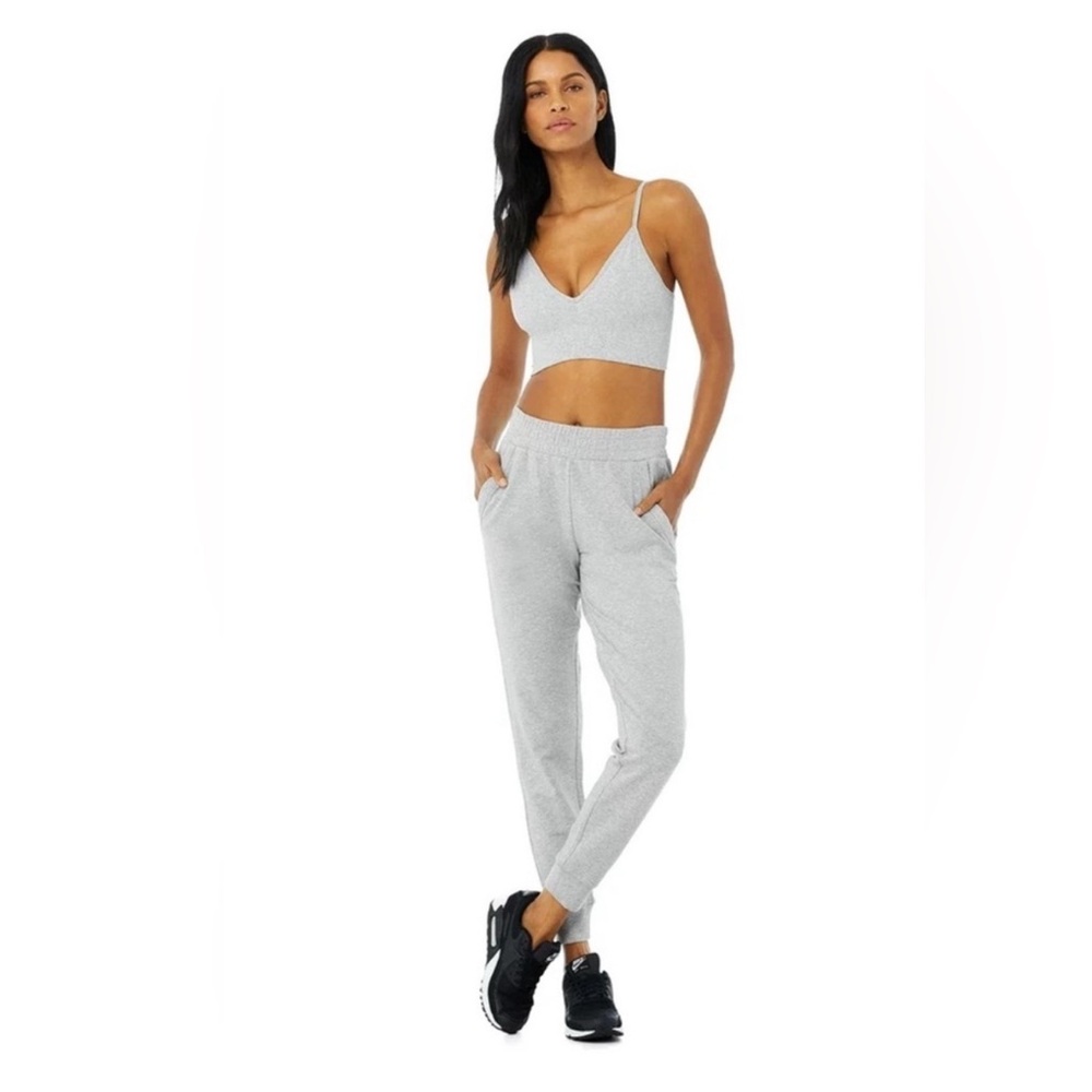 Alo Yoga Unwind Sweatpant Size Medium